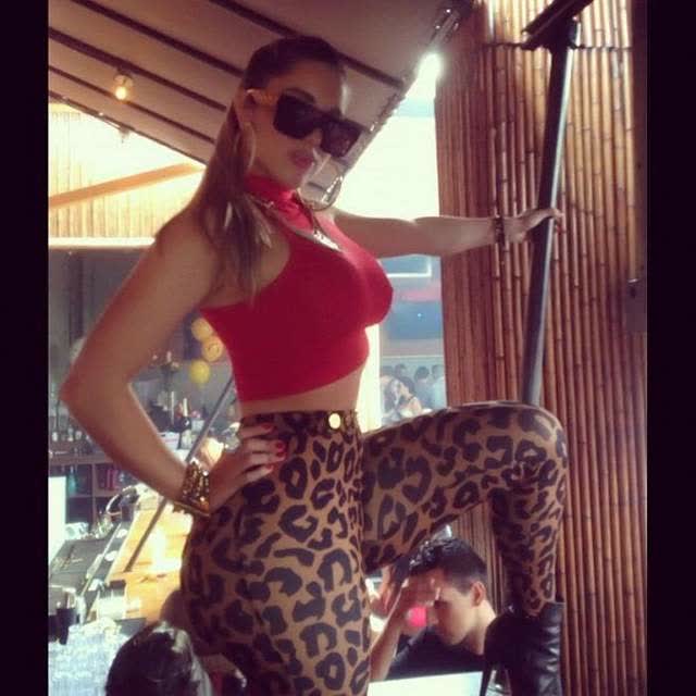 Kathy Ferreiro loira gostosa cubana pelada fotos 36