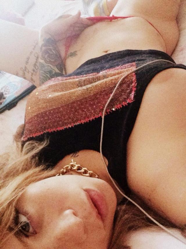 Fotos e videos de Jennifer Aboul, a ruiva mais gostosa que eu já vi (44)