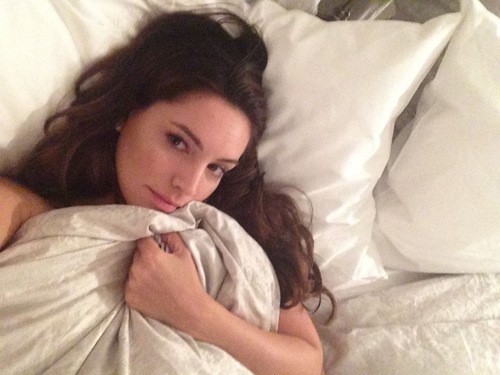 Atriz e modelo Kelly Brook pelada caiu na net 9