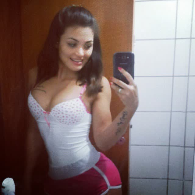 Com vocês Michellen Cristina, a nova gostosa do instagram 18