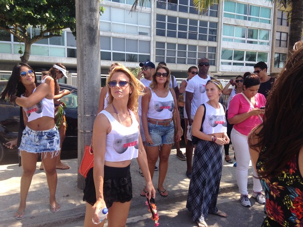 Fotos do toplessaço na Praia de Ipanema 18