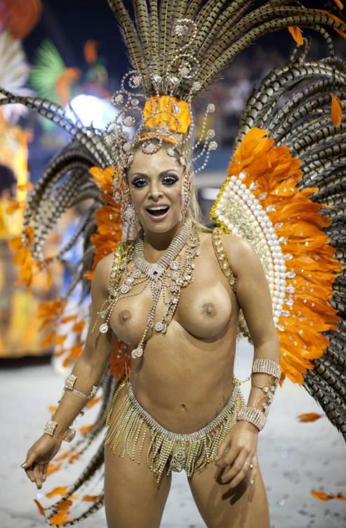 Mulheres peladas no carnaval 47