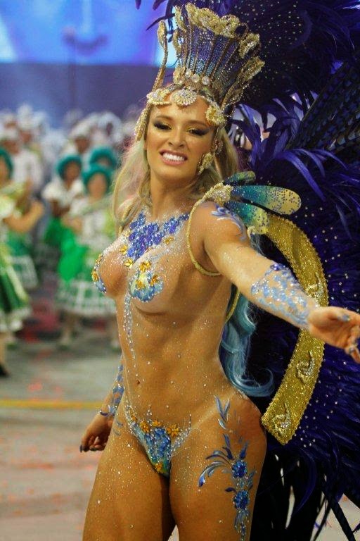 Mulheres peladas no carnaval 61