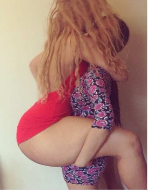 Arianna Angel nude, a menina da bunda enorme das redes sociais 52
