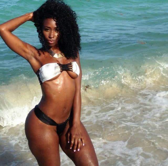 Bria Myles, uma das mulata mais gostosa do mundo 7