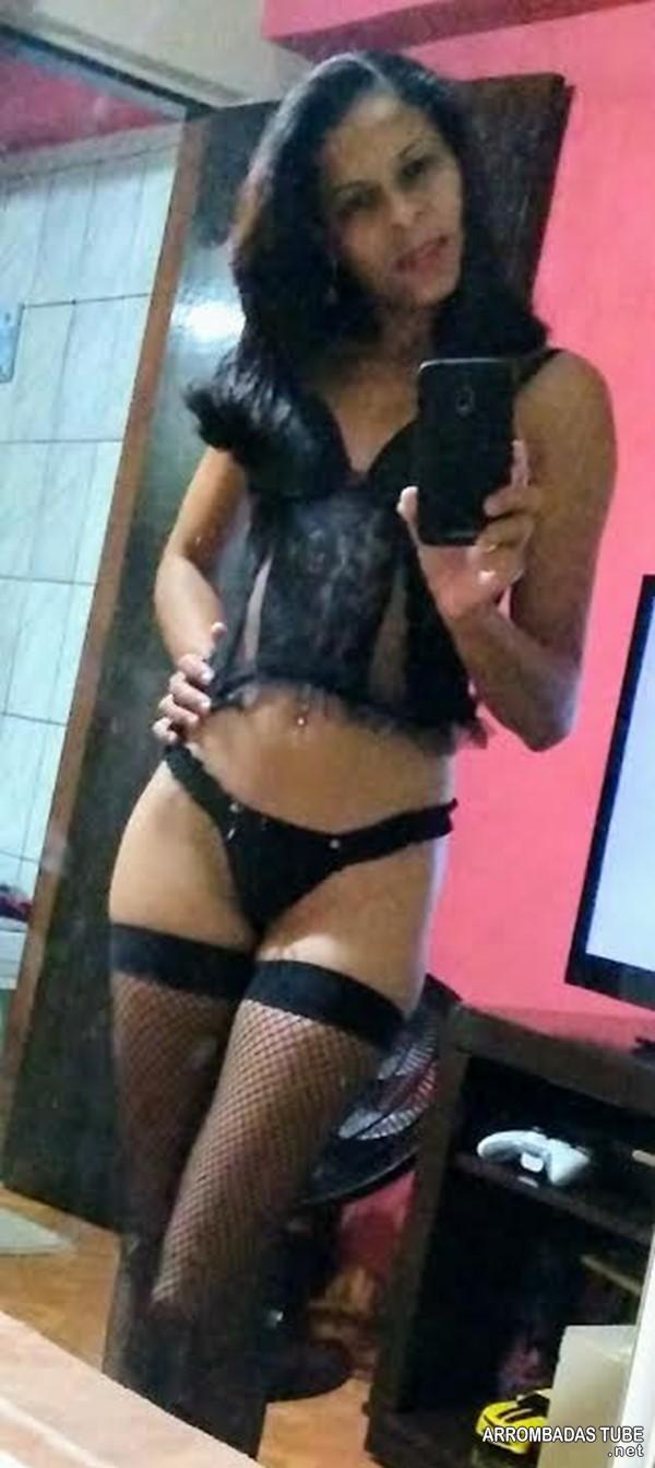 Esposa Andreia Almeida muito gostosa em fotos vazadas porno 9