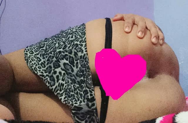 Nudes da Isabela tesuda mostrando a bucetinha 4