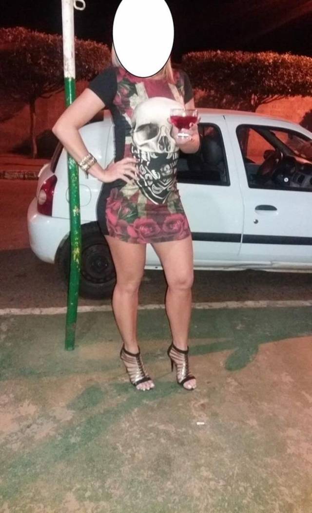 loirinha-casada-da-bundinha-linda-12