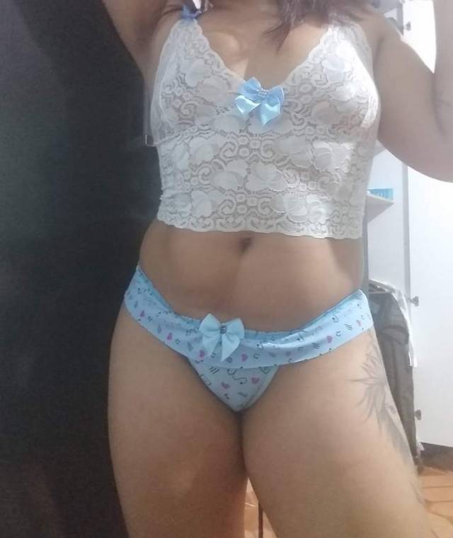 uma-gordelicia-rabuda-peladinha-bem-sexy-9