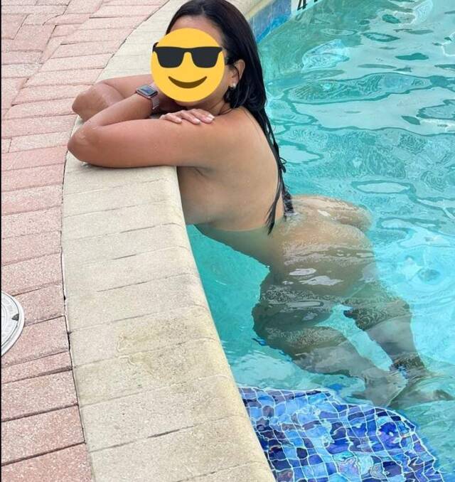 morena-da-bunda-perfeita-peladona-5