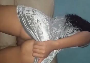 Coroa de vestido e sem calcinha fodendo gostoso! | Não Conto